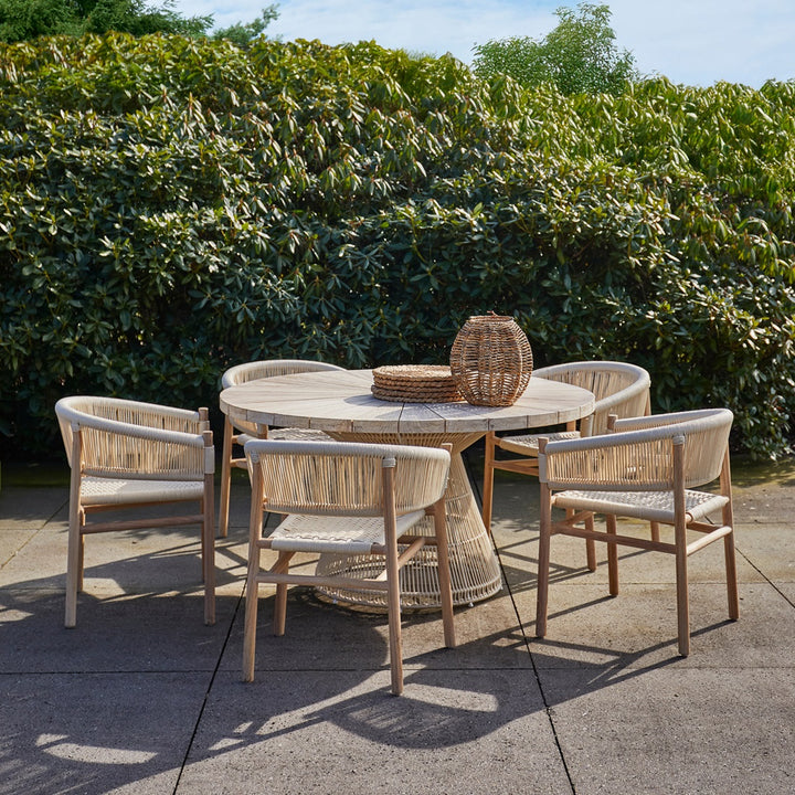 Saint Tropez Outdoor Dining Table D140