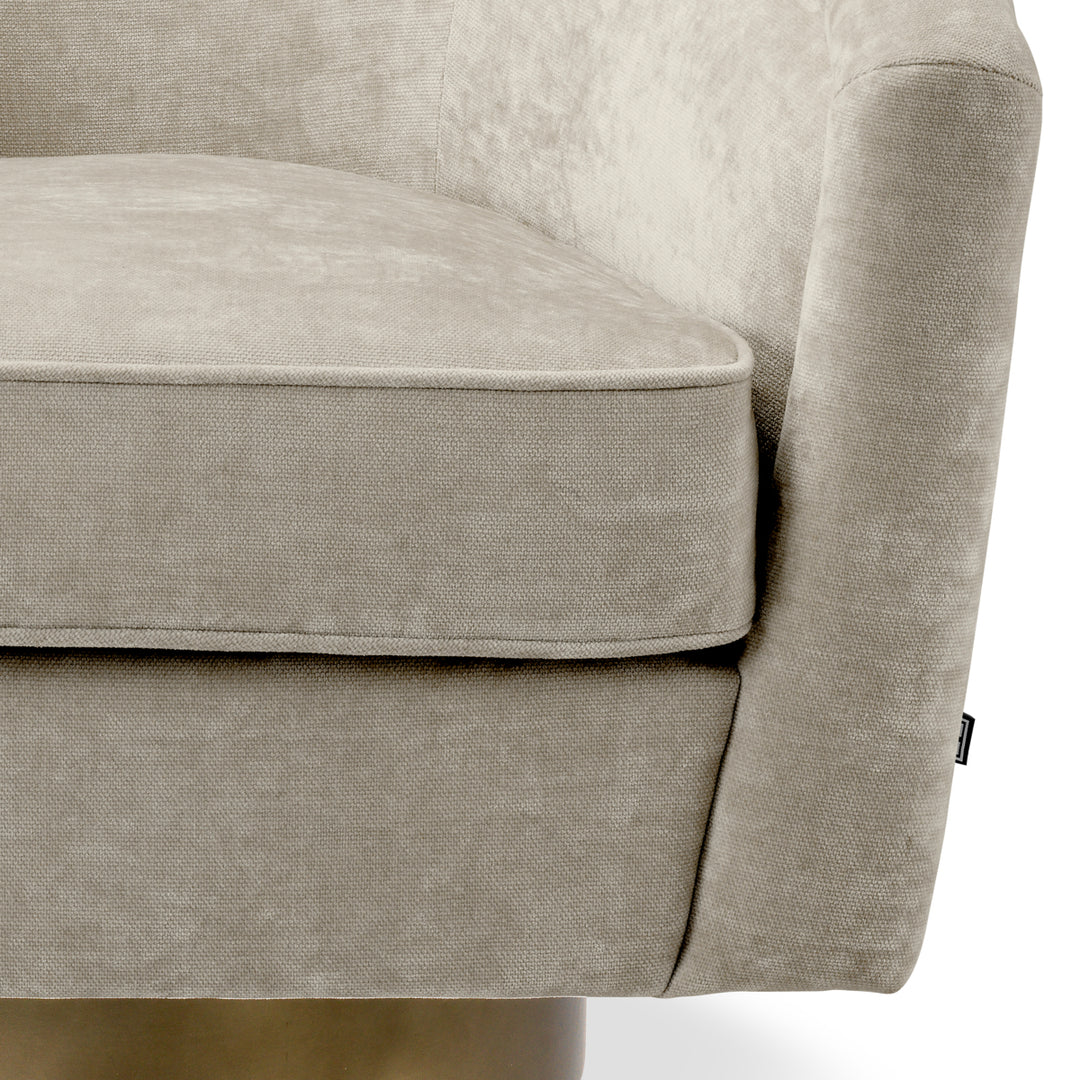 Eichholtz Draaifauteuil Catene Clarck Sand