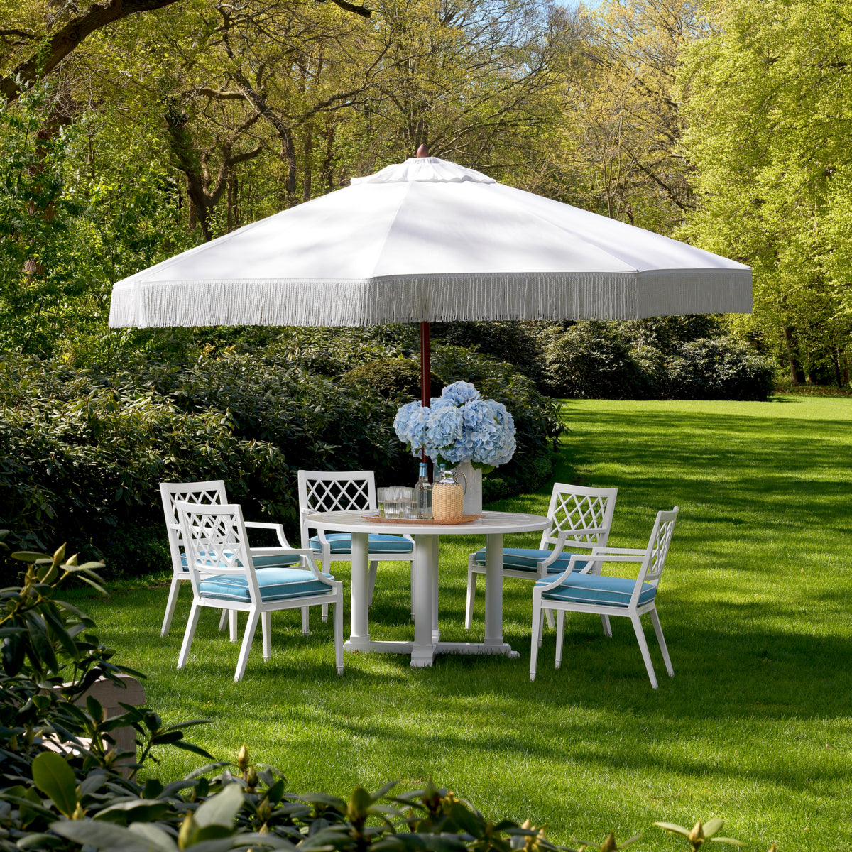Eichholtz Outdoor Eettafel Bell Rive S White