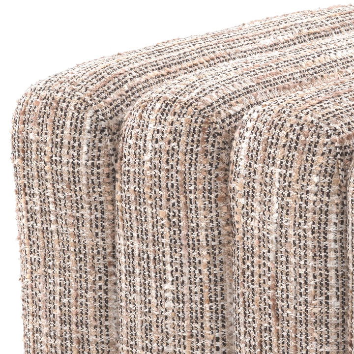 Eichholtz Poef Bente Mademoiselle Beige – afbeelding 3