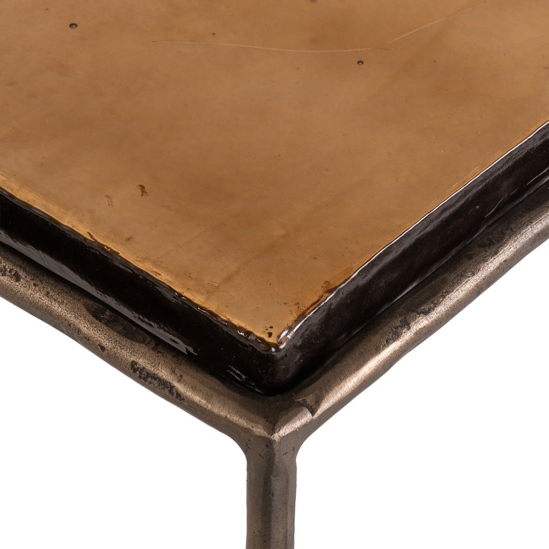 Richmond Wandtafel Villano, bronskleurig - detail | CéJor Wonen