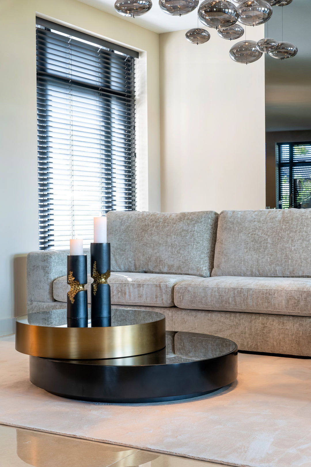 Alexander Jones black/gold coffee table (Slice)