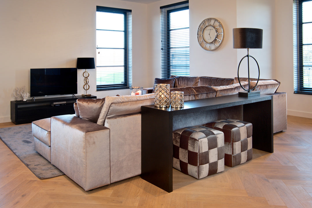 Console Oakura black