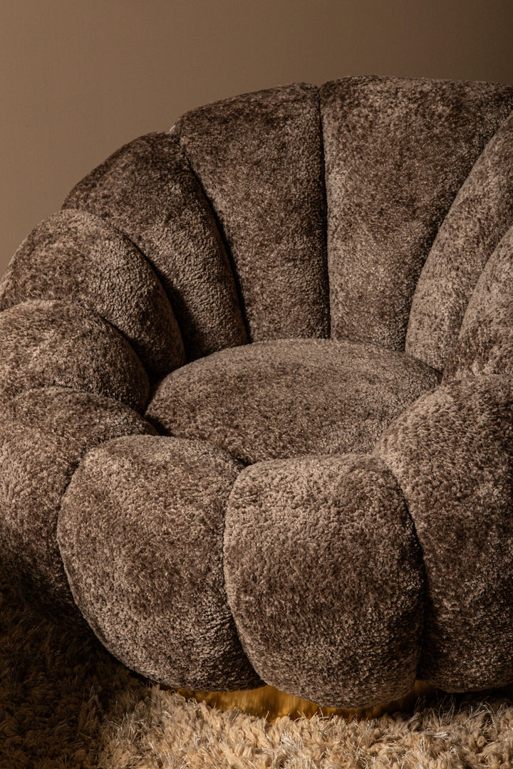 Daisy Armchair Antelope Euphoria 6 Gold Base