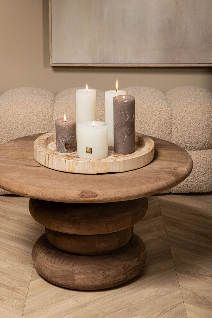 Round fluted coffee table in natural mango wood