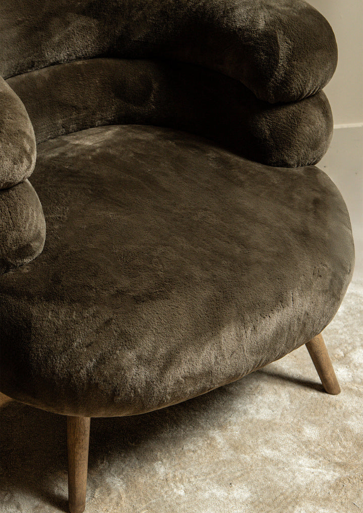 PTMD Nelly Armchair Brown Fur