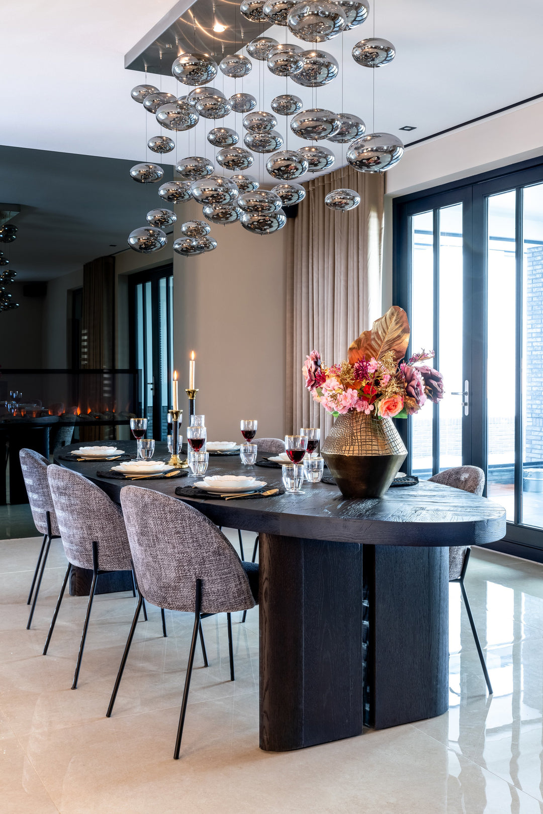 Dining table Lilly dark coffee 330
