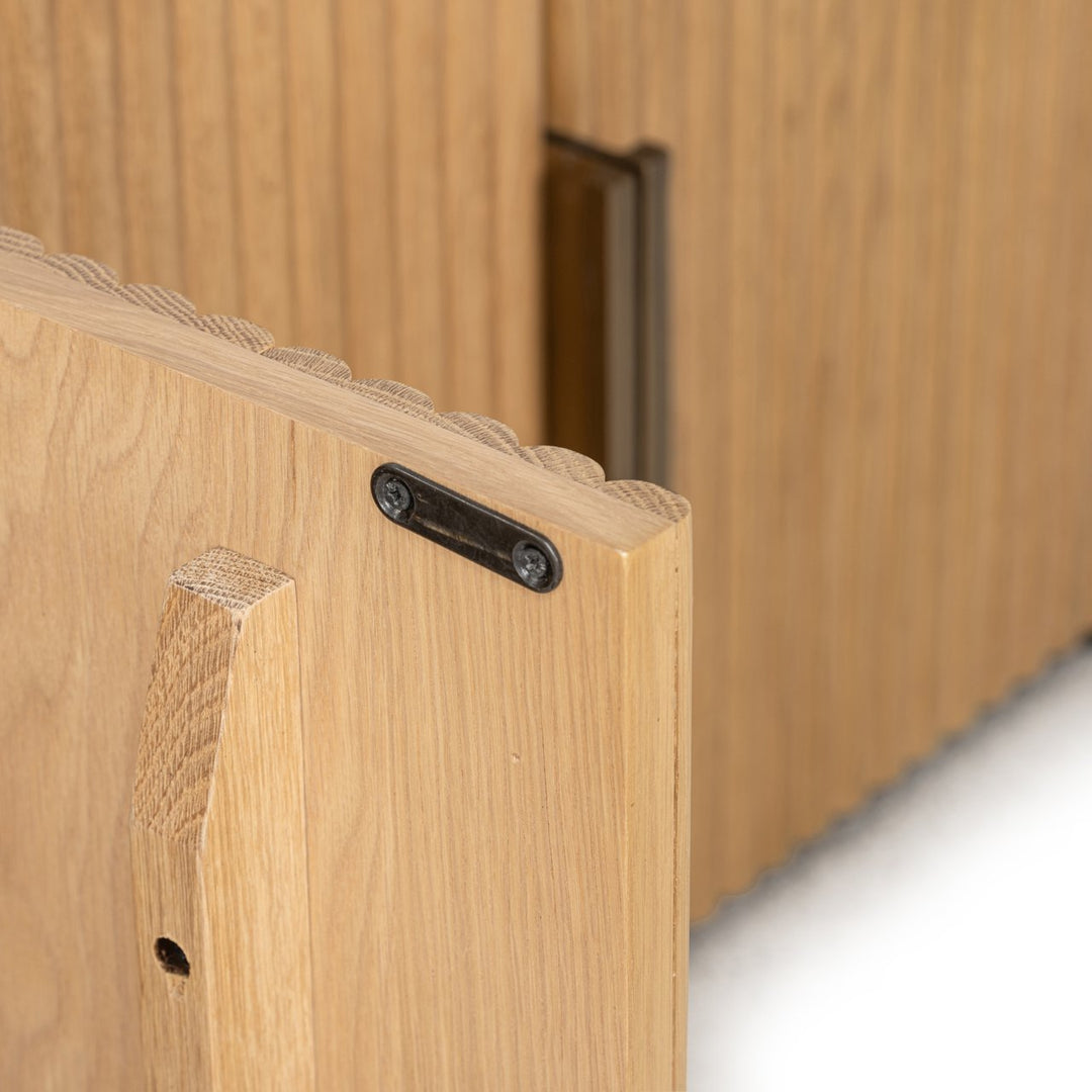 Belfort TV cabinet, natural oak