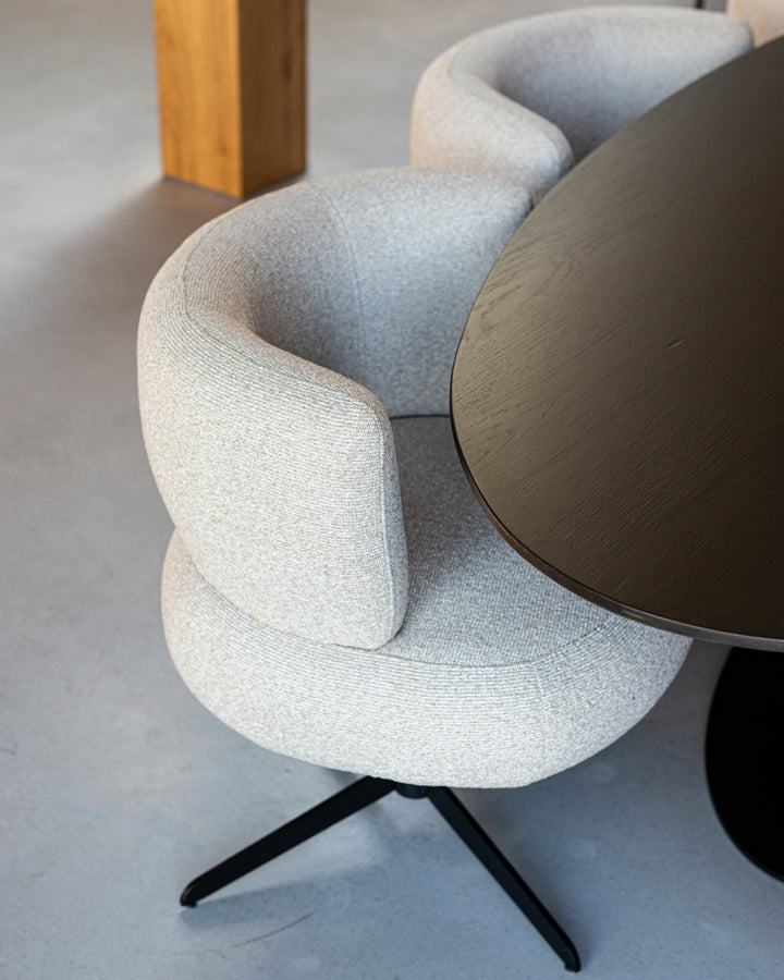 Richmond Eettafel Gordon Bruin 300cm