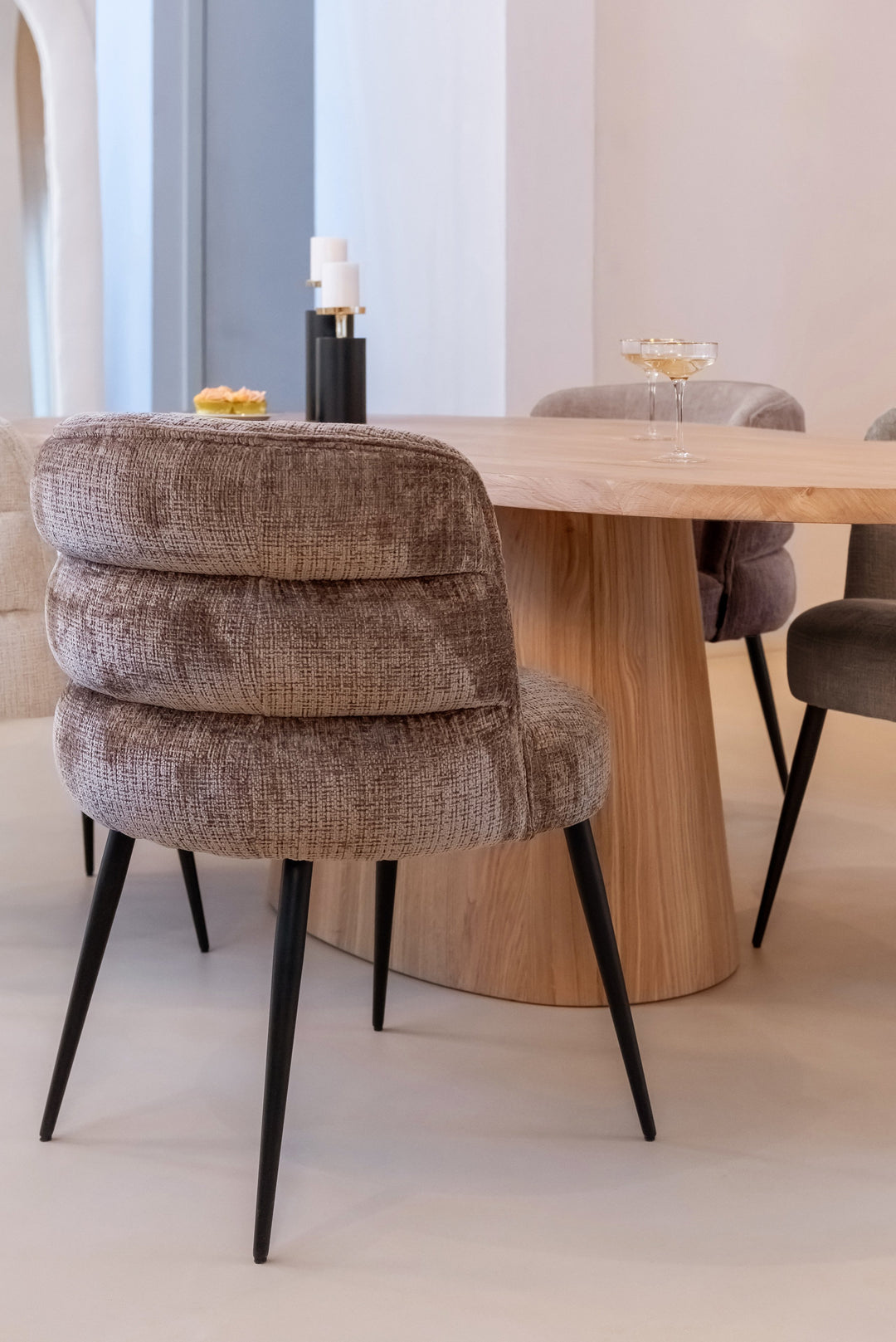 Dining table Riva natural oak 230