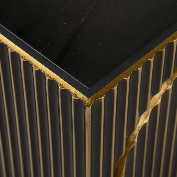 Richmond Nachtkastje Les Arcs, geborsteld goudkleurig - detail | CéJor Wonen