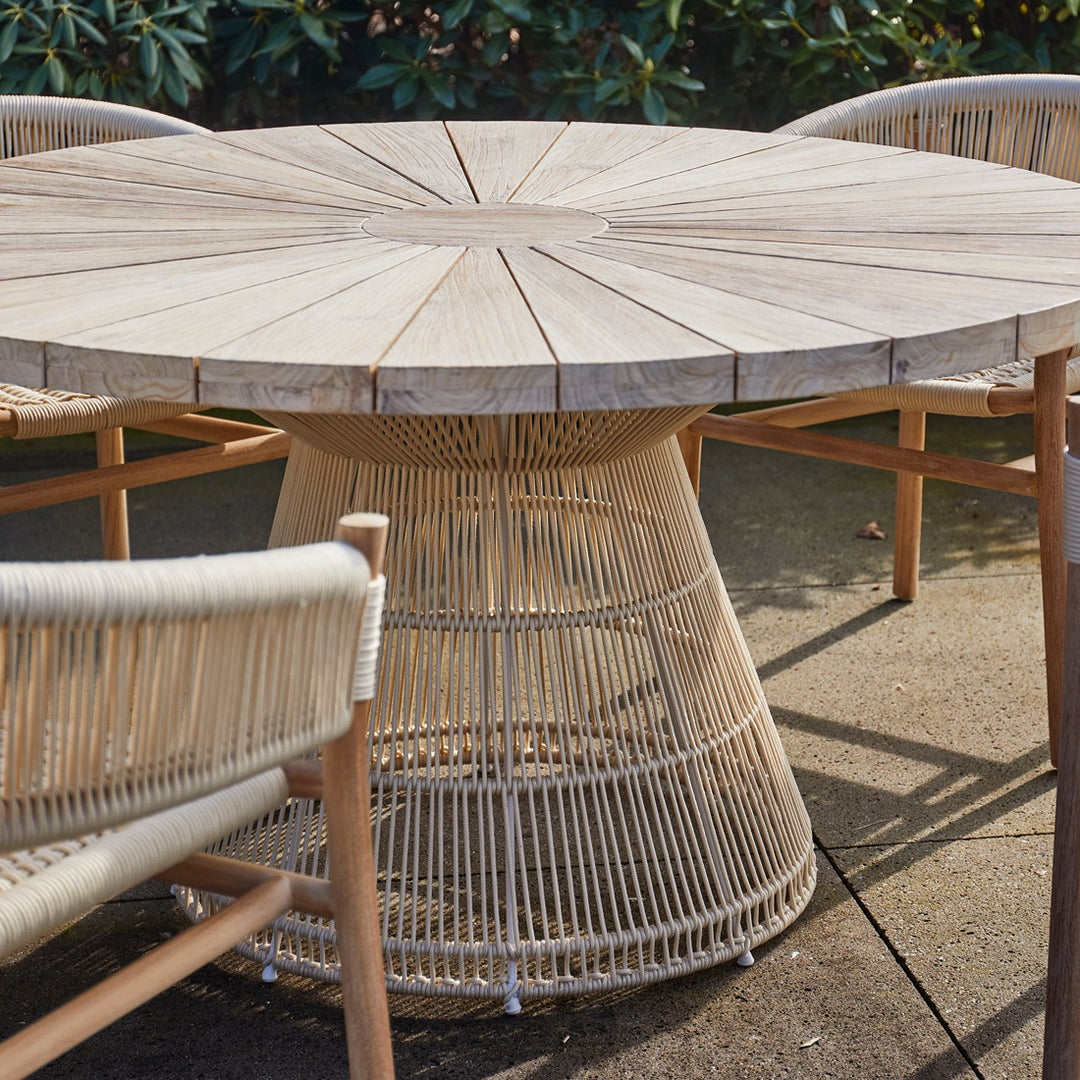 Saint Tropez Outdoor Dining Table D140