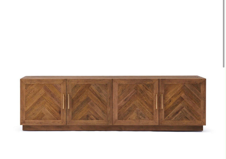 Riverside flatscreen Dresser