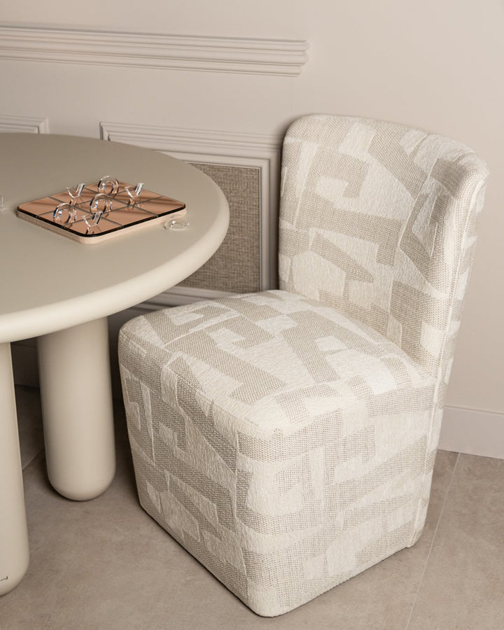 Dining room chair Lorain beige graffiti on wheels
