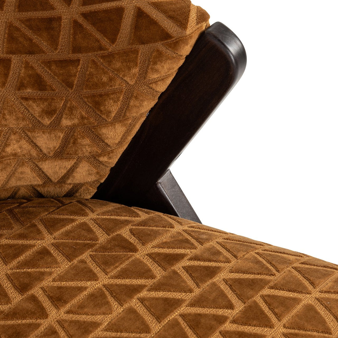 Lounge chair Mia old gold triangle
