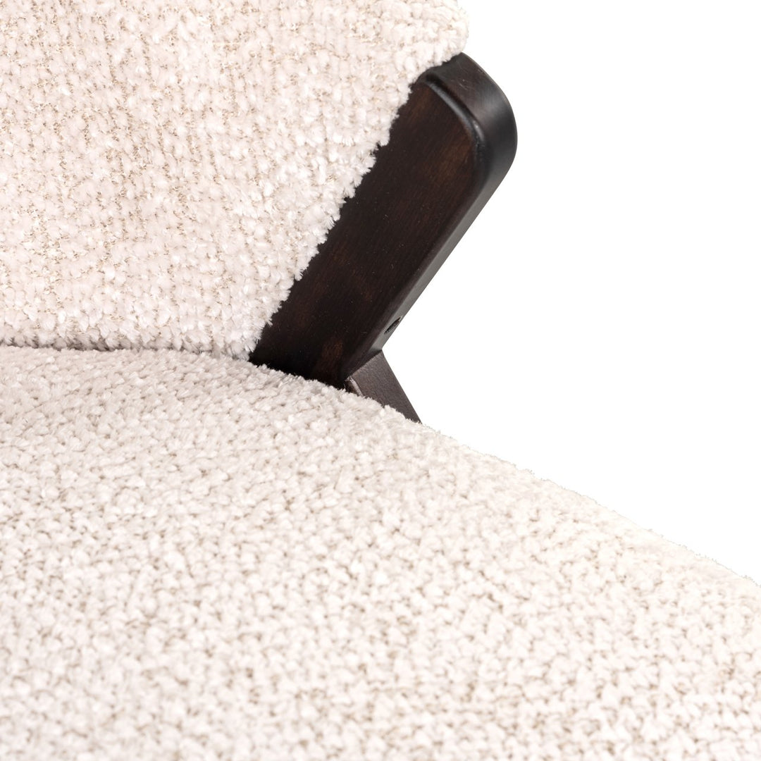 Lounge stoel Mia customized fire retardant