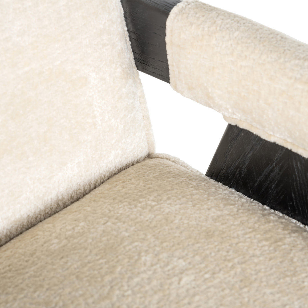 Richmond Eetkamerstoel Cooper, White Chenille - detail | CéJor Wonen