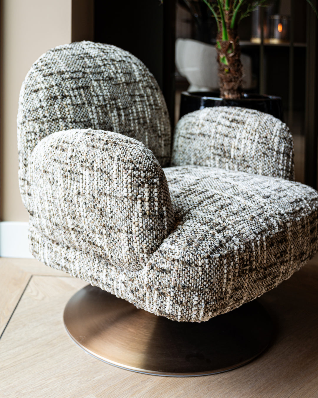 Lounge stoel Kagney brown omara swivel