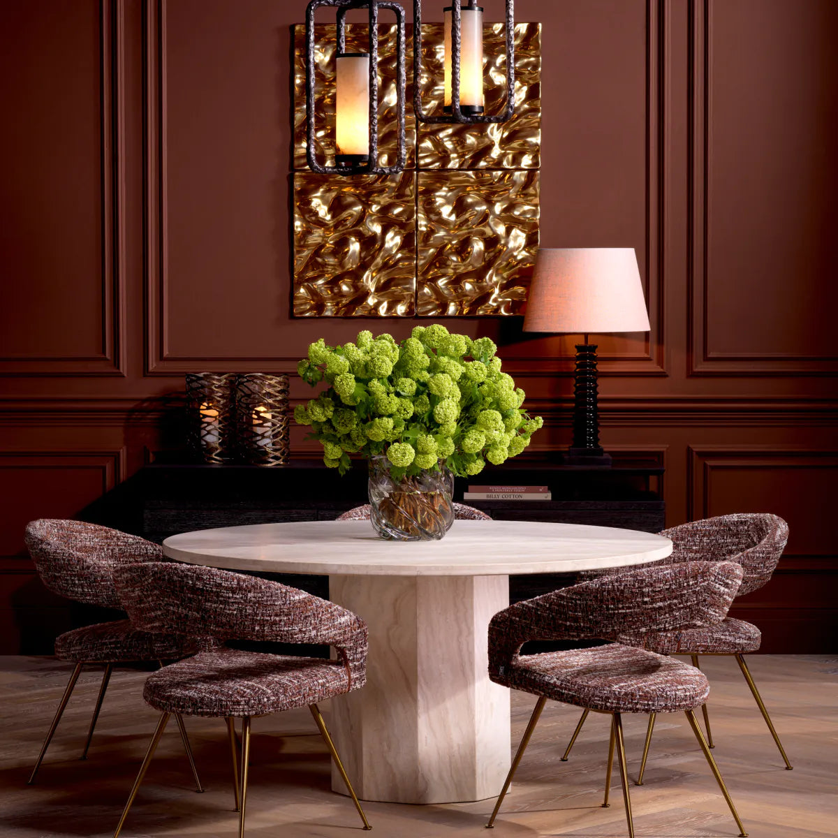 The MET x Eichholtz Eettafel Florence