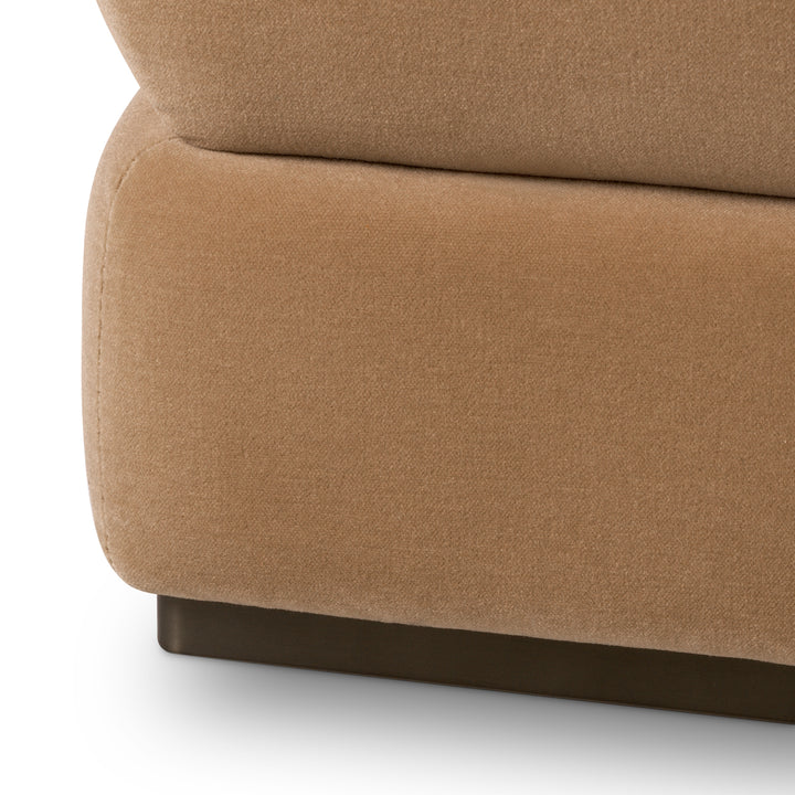 Eichholtz Ottoman Fifth Morris merino camel