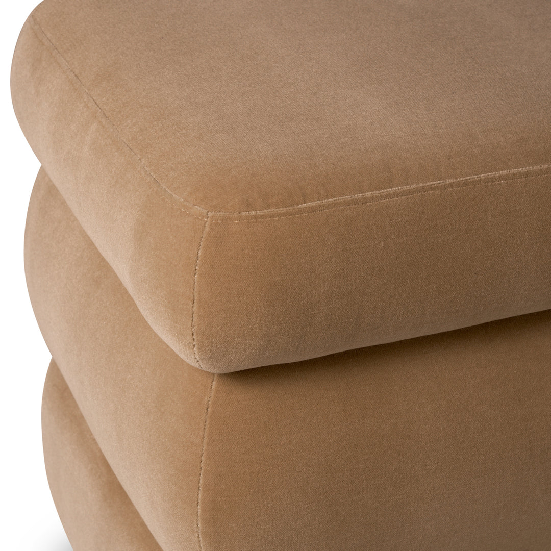 Eichholtz Ottoman Fifth Morris merino camel