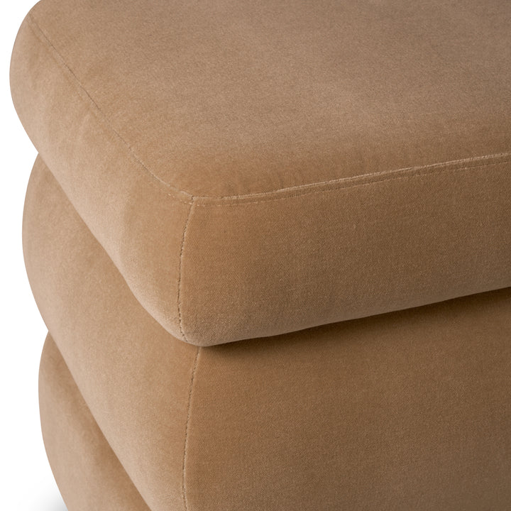 Eichholtz Ottoman Fifth Morris merino camel