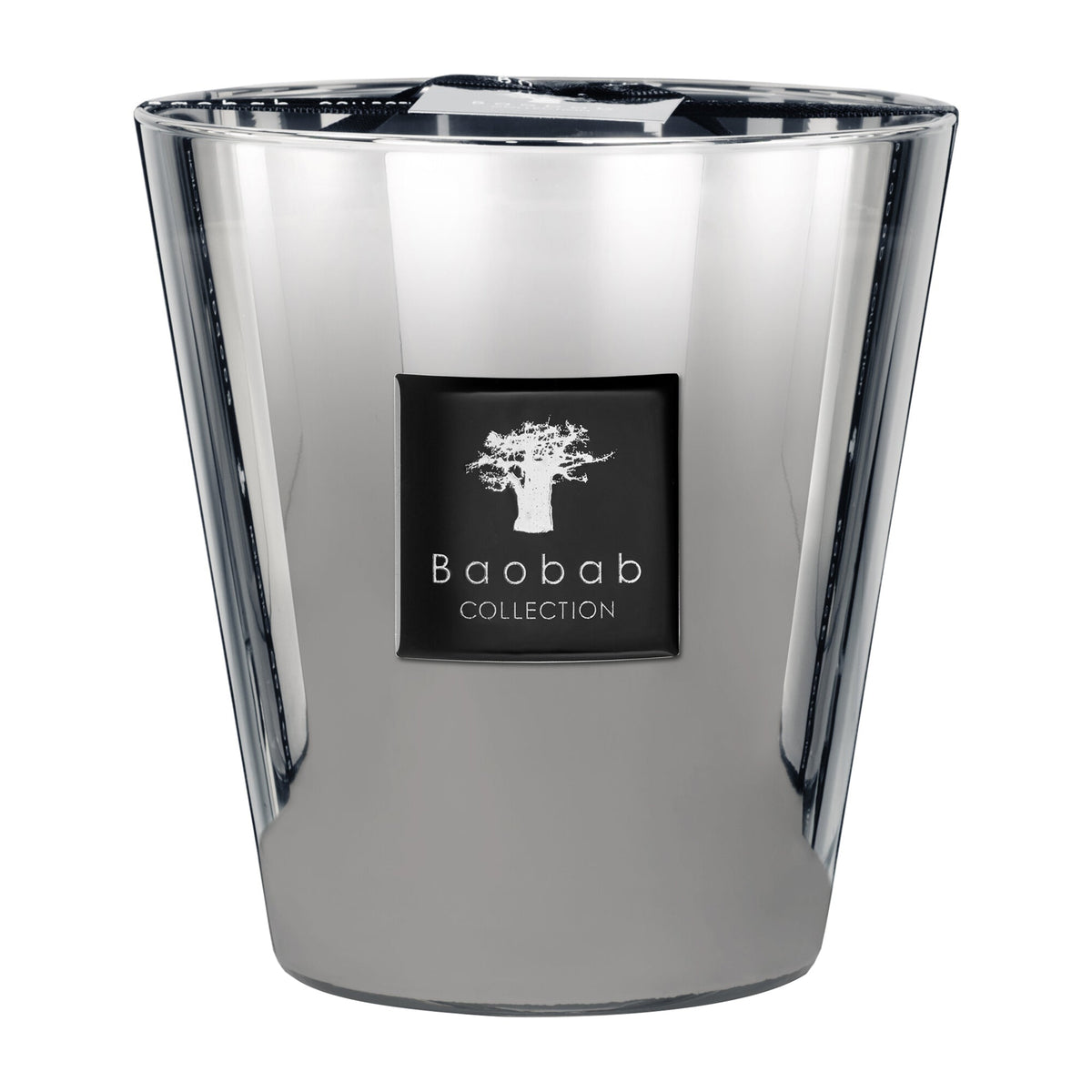 Baobab Collection geurkaars Platinum Max 16, spiegelend zilverkleurig glas, vrijstaand op witte achtergrond.