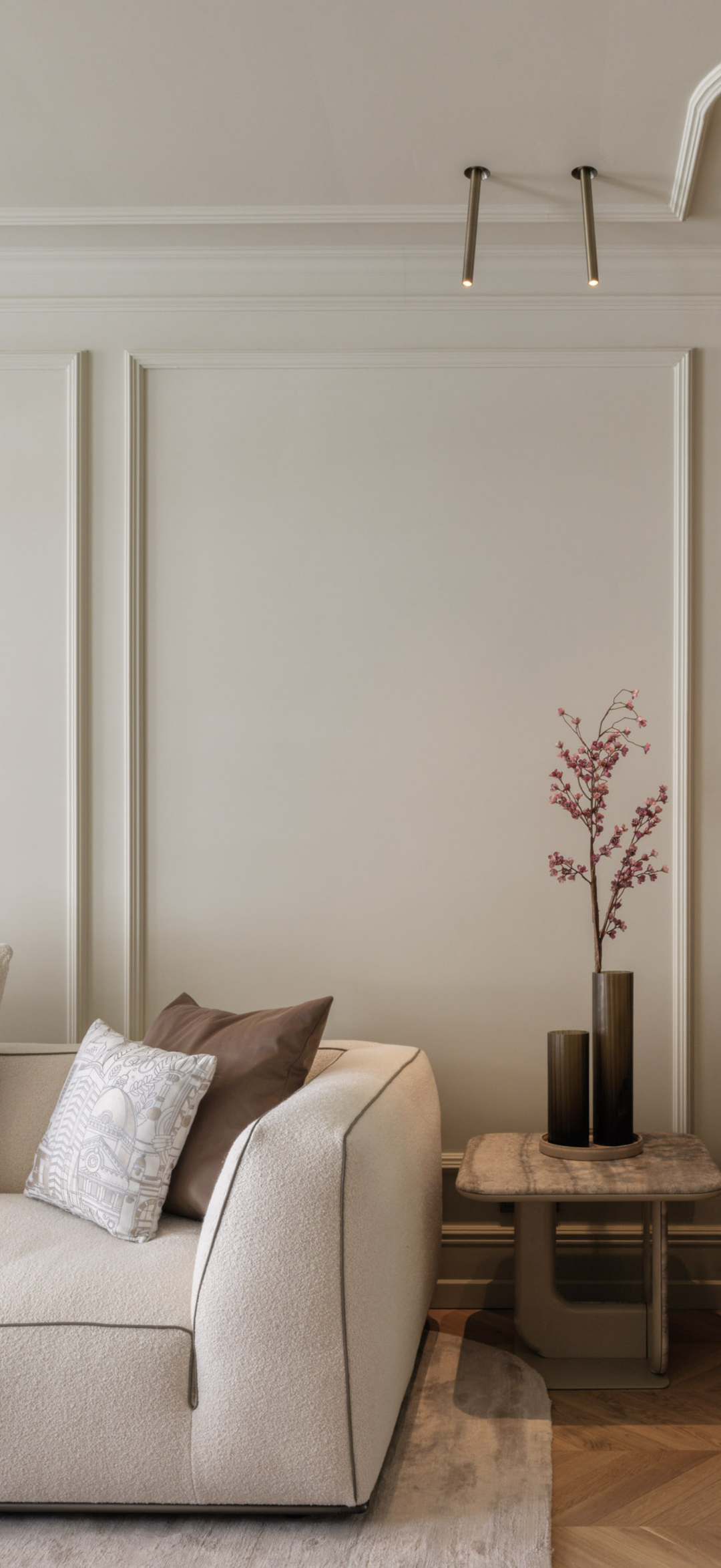 Hoekbank Divano in witbeige in een interieur