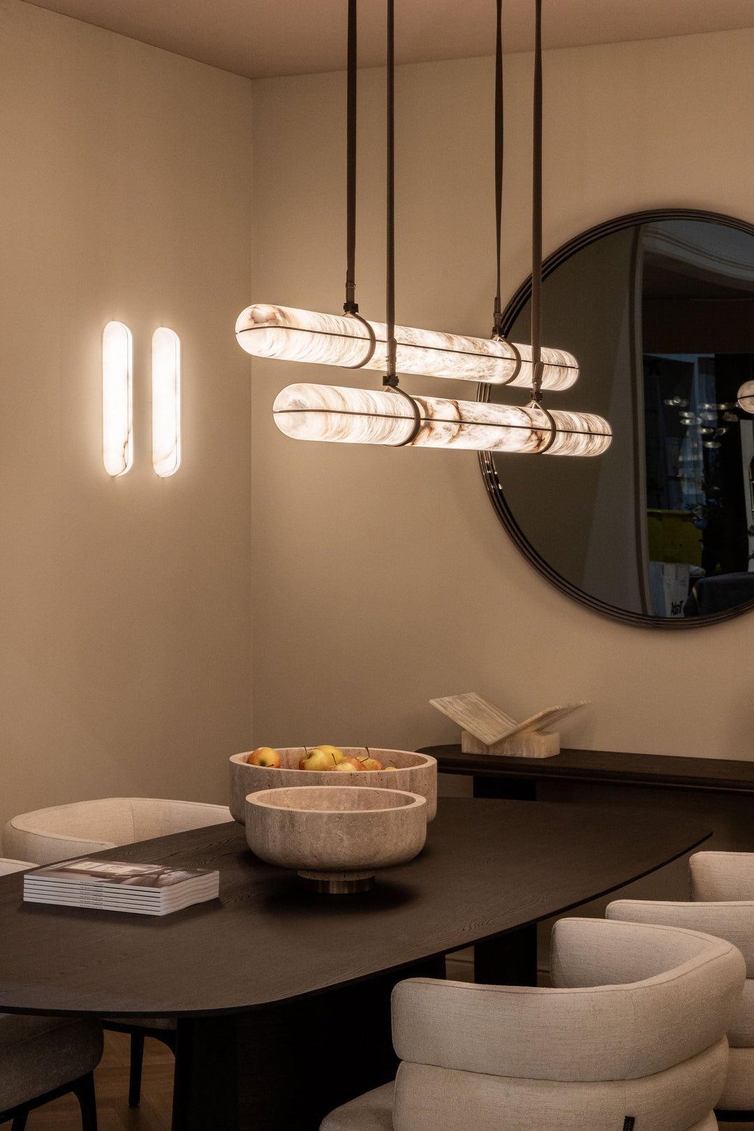 Schaal Celesti in een interieur