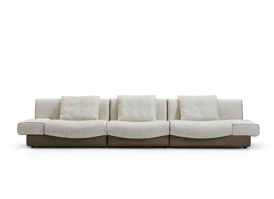 Bank Donovan in geweven stof in Marfa lichtbeige – vrijstaand productbeeld