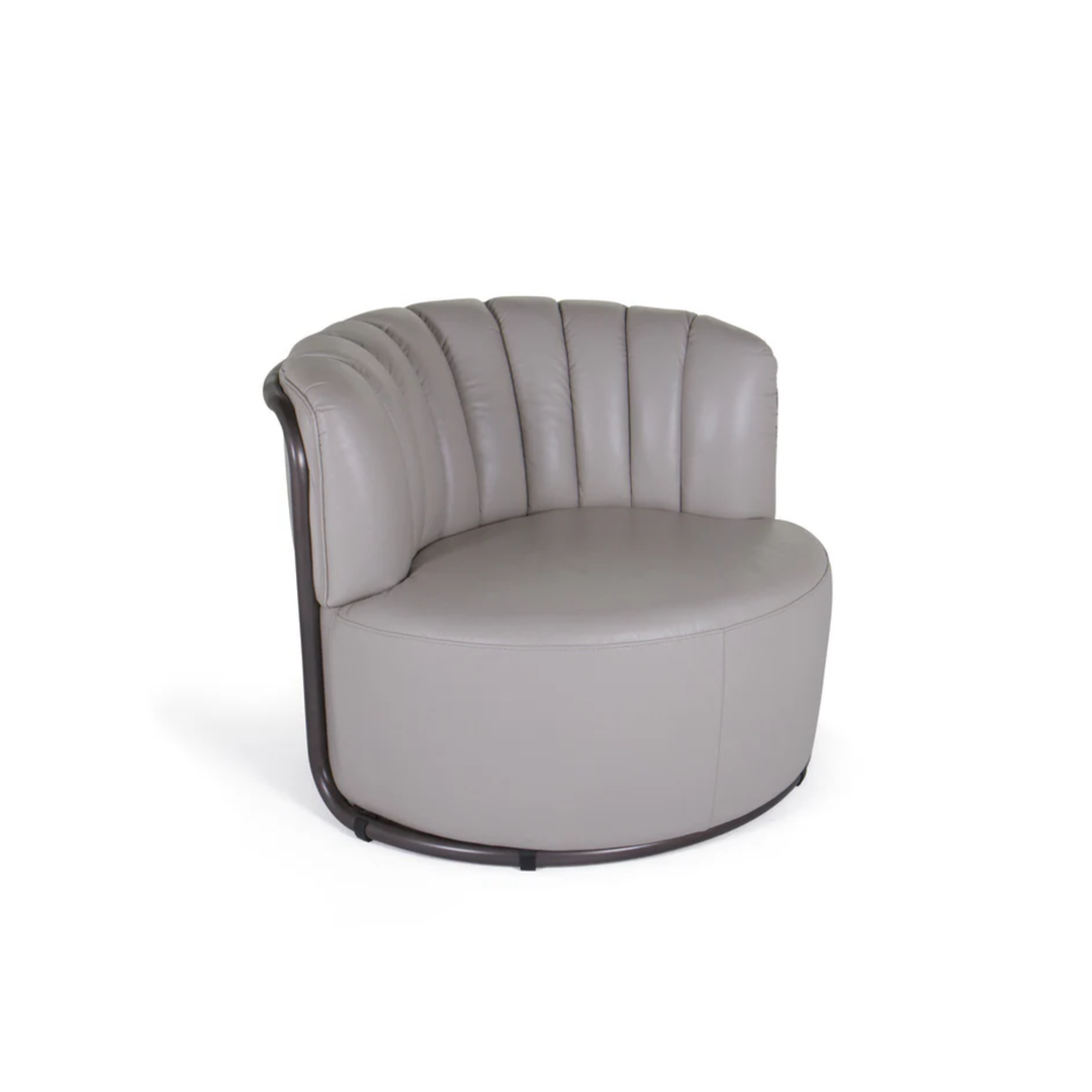 Fauteuil Monti in Cappuccino – vrijstaand productbeeld