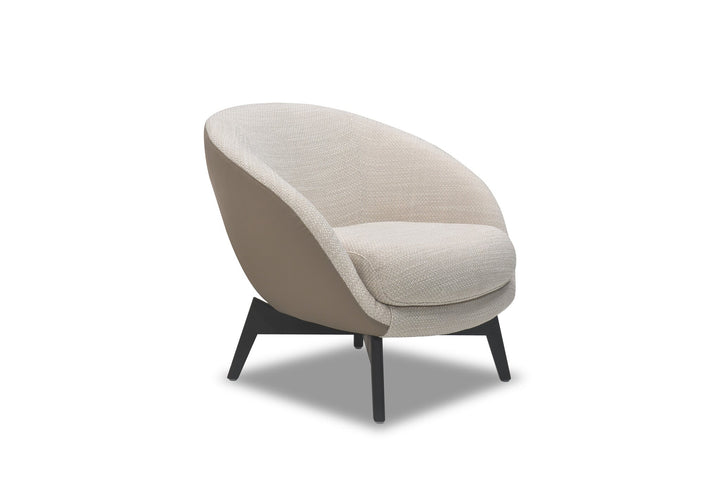 Fauteuil Nardo in beige – vrijstaand productbeeld