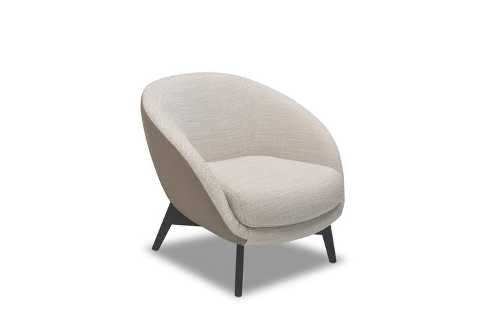 Fauteuil Nardo in beige – vrijstaand productbeeld