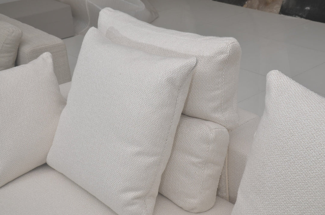 Bank Venice in beige – detail
