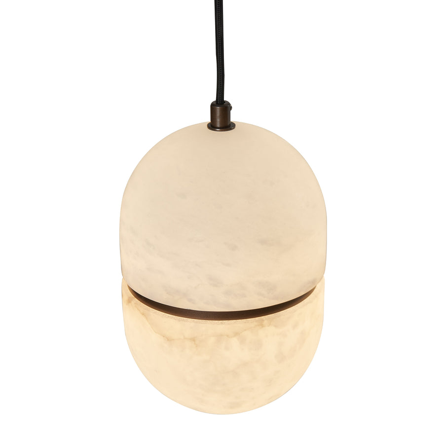 Hanglamp Mario in albast – vrijstaand productbeeld