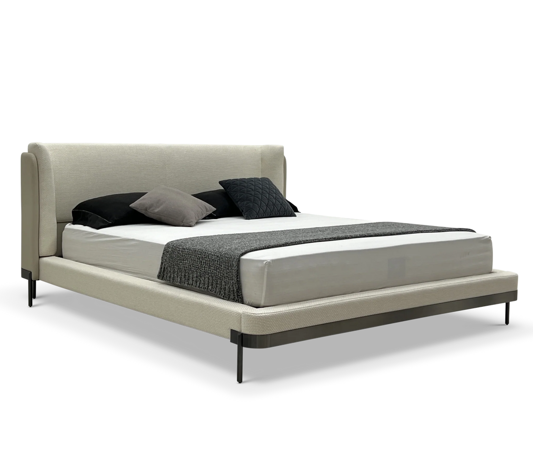 Bedframe Catania in taupe – vrijstaand productbeeld