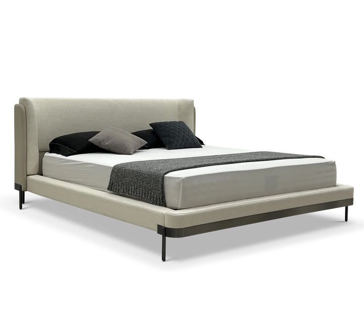 Bedframe Catania in taupe – vrijstaand productbeeld