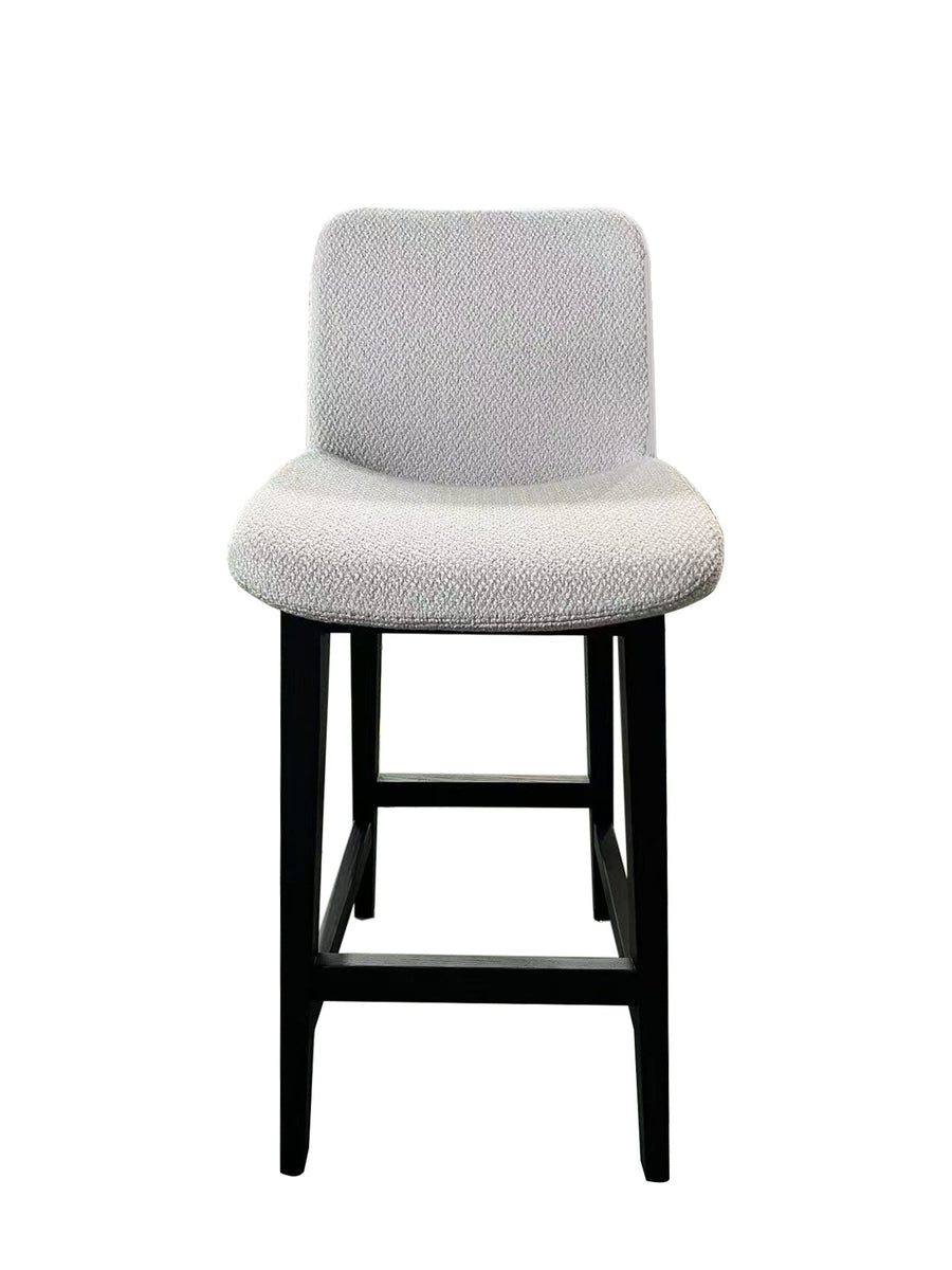 Barstoel Febe in witbeige – vrijstaand productbeeld