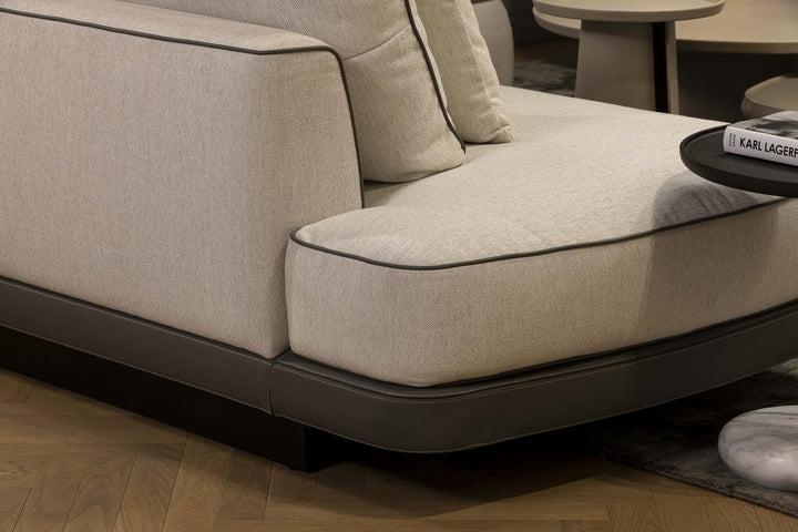 Chaise longue Gregorio in Greige – detail