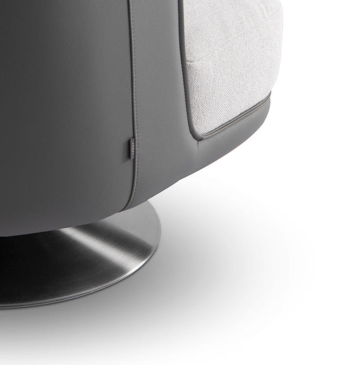 Draaifauteuil Gregorio in Greige – detail