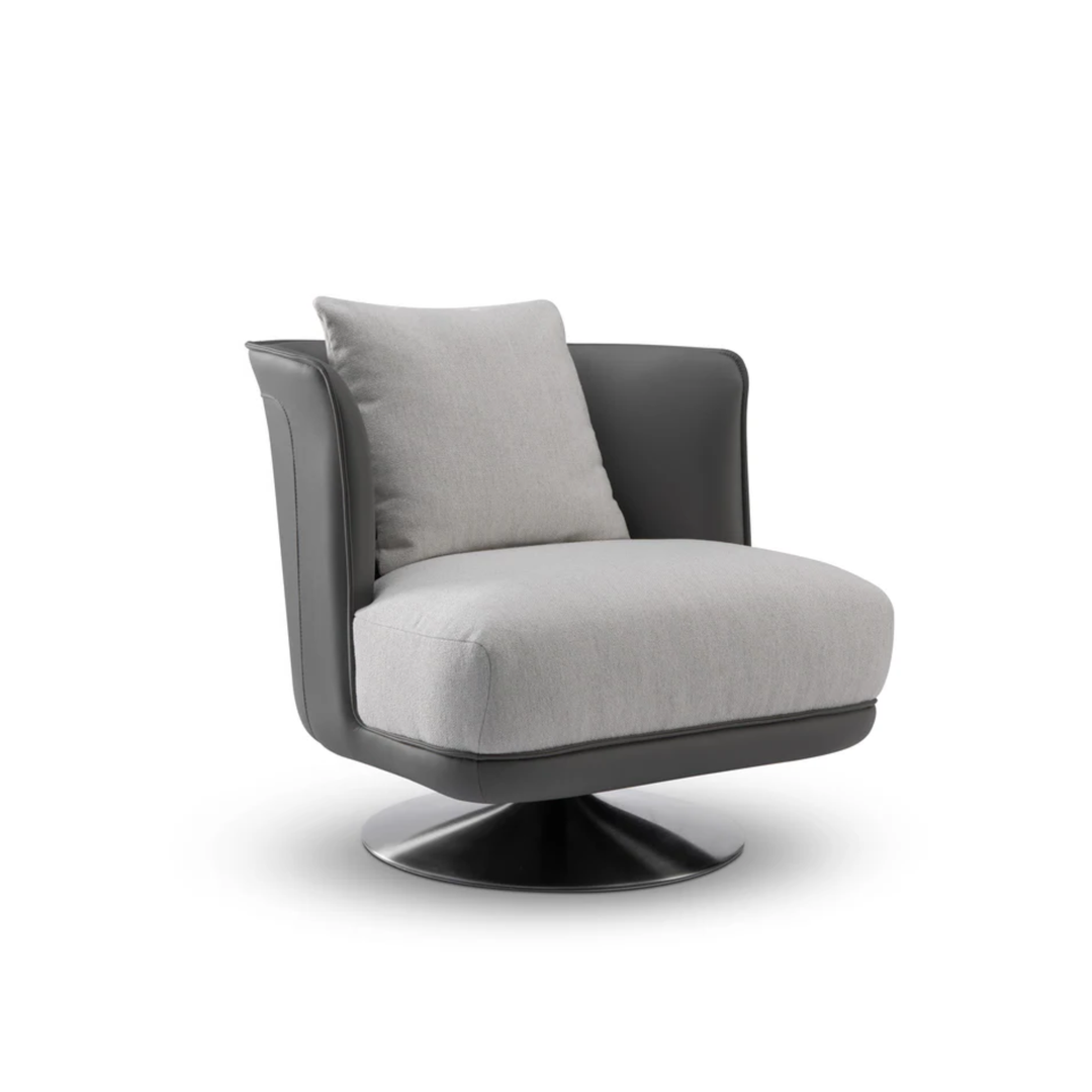 Draaifauteuil Gregorio in Greige – vrijstaand productbeeld