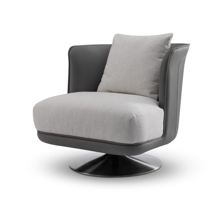 Draaifauteuil Gregorio in Greige – vrijstaand productbeeld