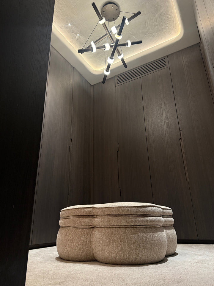 Poef Quadri in beige in een interieur
