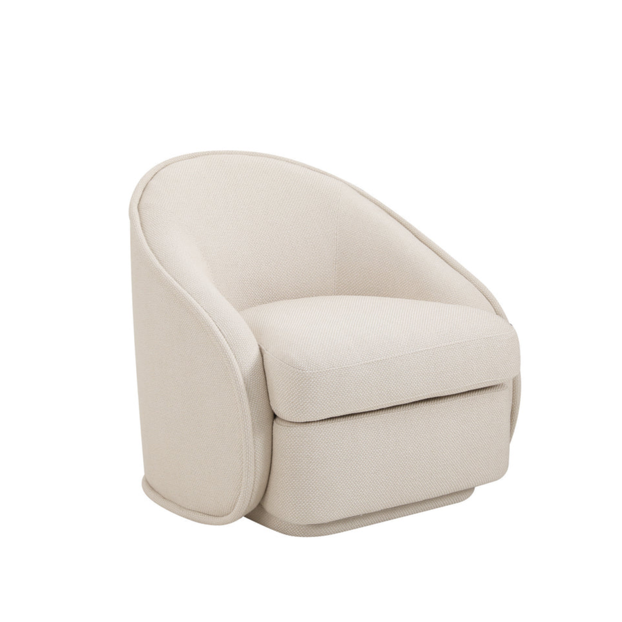 Fauteuil Kimberly in beige, schuin vooraanzicht