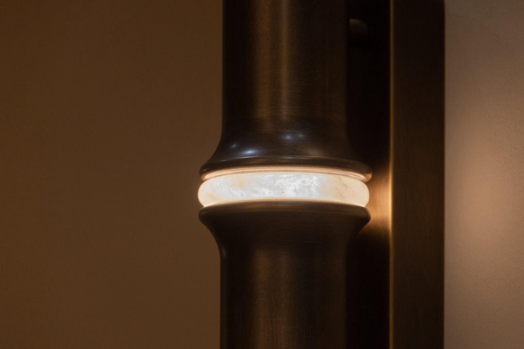 Wandlamp Bamboo in antiekbronsafwerking – detail